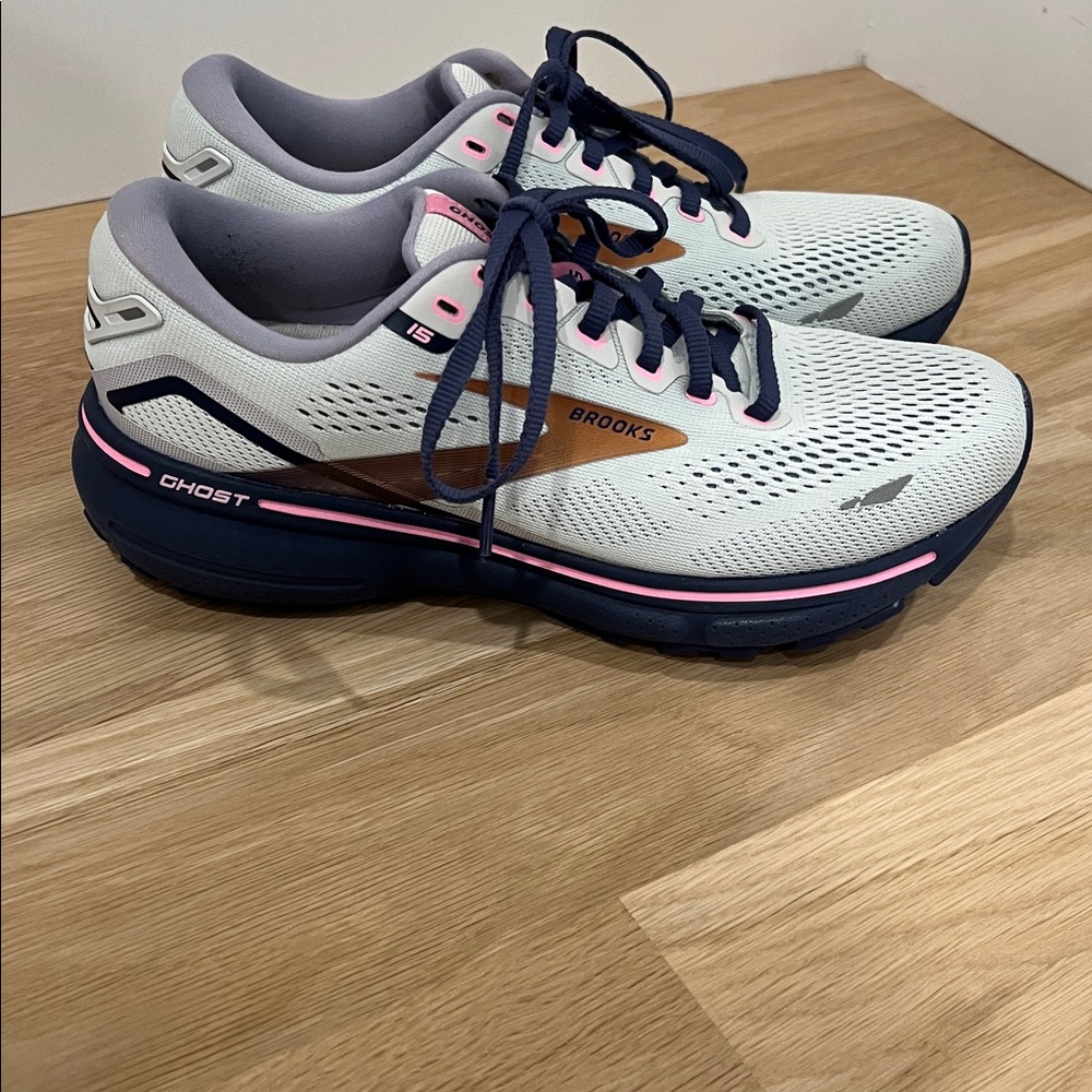 Brooks Women's ghost 15 Sneakers - Picture 2 of 6